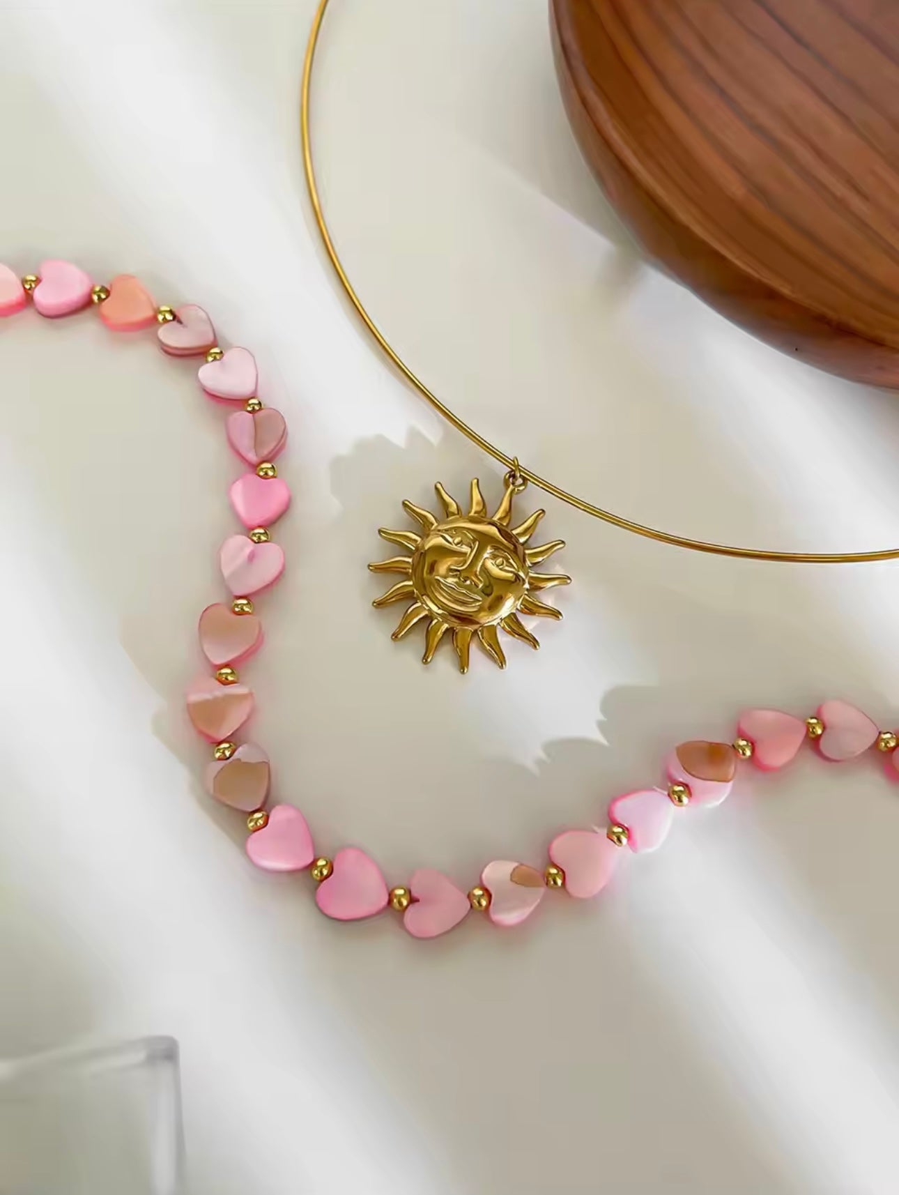 Vintage Sun Pendant Gold Metal Choker Necklace