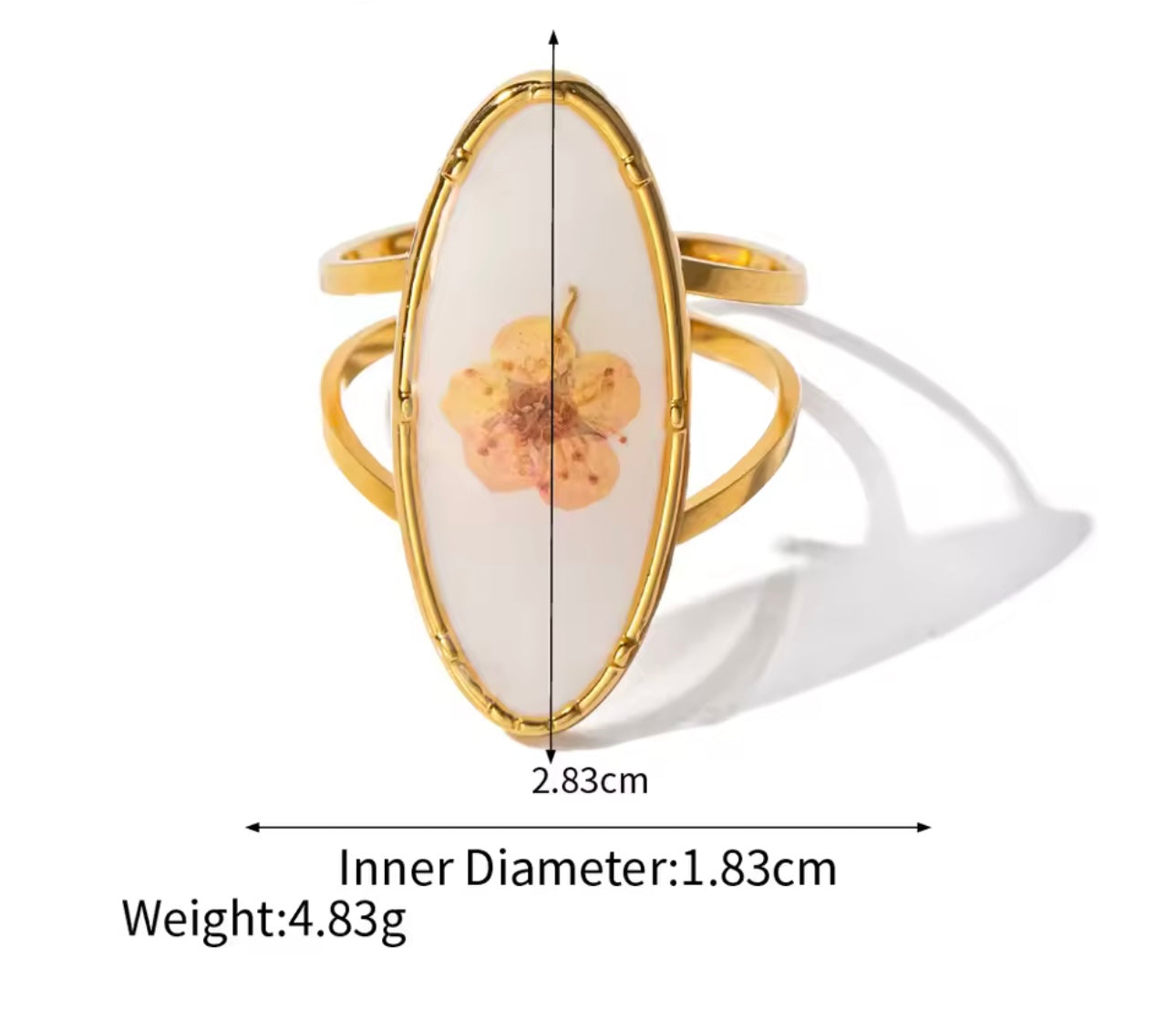 Soft Elegance Ring