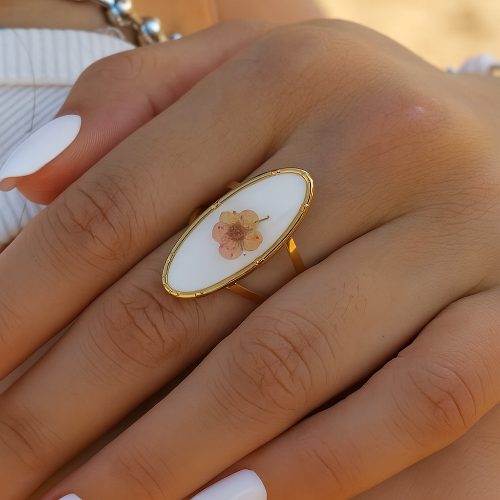 Soft Elegance Ring